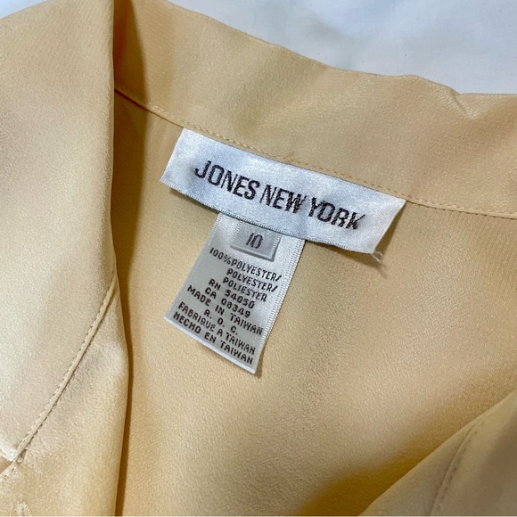 VTG Jones New York Short Sleeved Button Up Blouse Oversized/Relaxed Yellow 10 - Picture 9 of 13